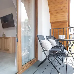 https://apartament-droga-na-bystre-5b-8.zakopanehotels.org